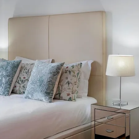 Pena Ii By An Island * Funchal